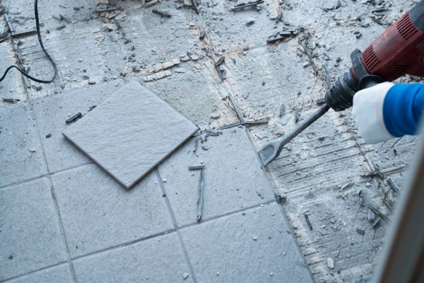 Flooring Removal Service in Lehigh Acres